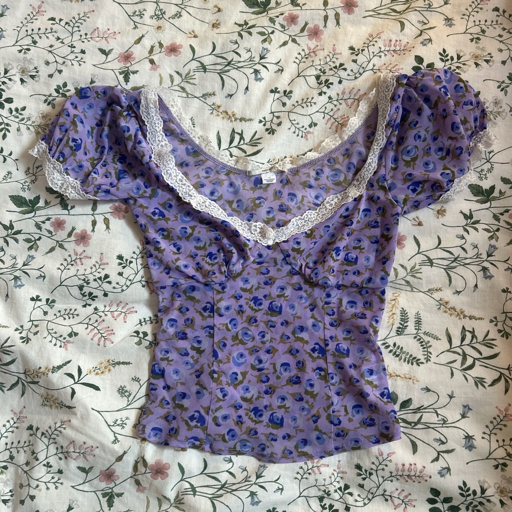 Kimchi blue top